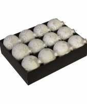 12x glazen gedecoreerde witte kerstballen 7 5 cm